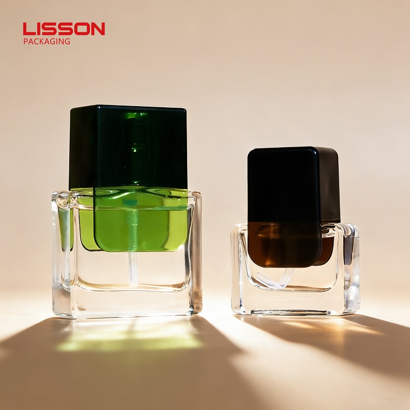 15ml and 30ml Flat Square Glass Cosmetic Bottles with AS Cap