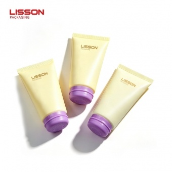 หลอดโรลออนระงับกลิ่นกายเปล่าขนาด 40 มม. แบบสั่งทำพิเศษ พร้อมหัว applicator แบบพิเศษ