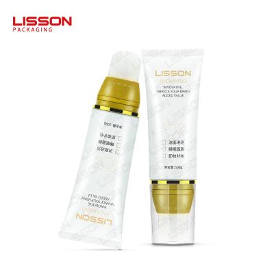 Silicone tip squeeze tube