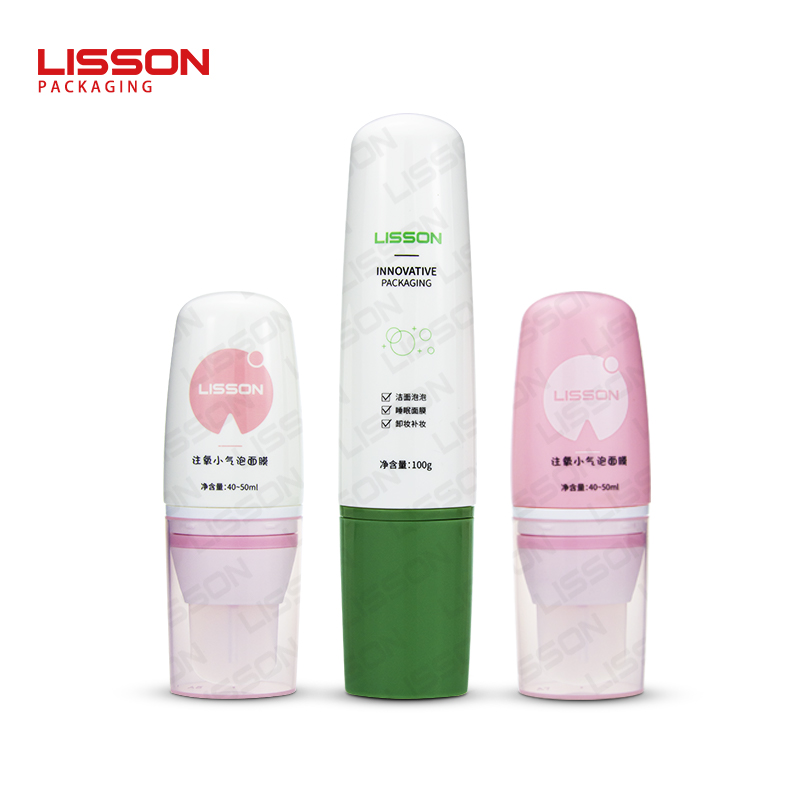 Silicone tip squeeze tube