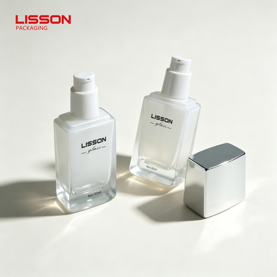 Custom Cosmetic Glass Bottle